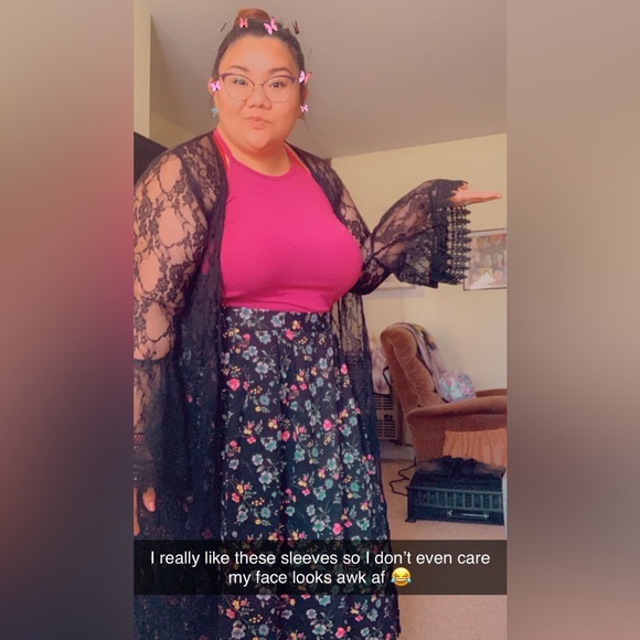 Meet your Posher, TinyTina - Picture 14 of 17